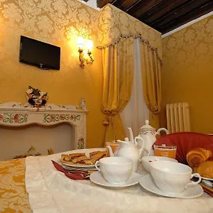 Residenza La Loggia Bed & Breakfast Venezia